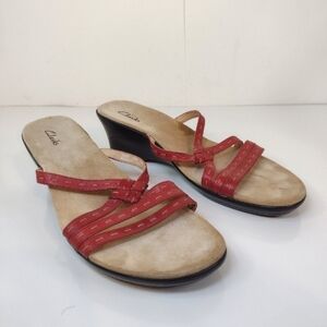 Clark's women's wedge strapy sandals size (10)M